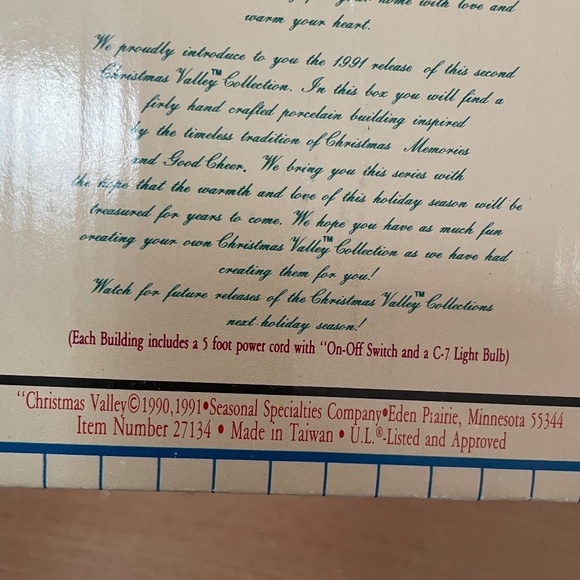 Christmas Valley Village Orig Collectors Series East Market Union Building 1991 - Picture 11 of 14